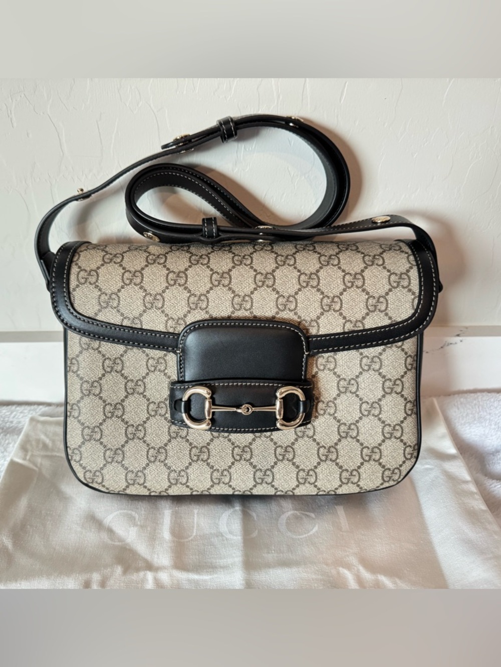 Authentic Gucci GG Supreme 1955 Horsebit Soft Shoulder Bag/Crossbody Medium